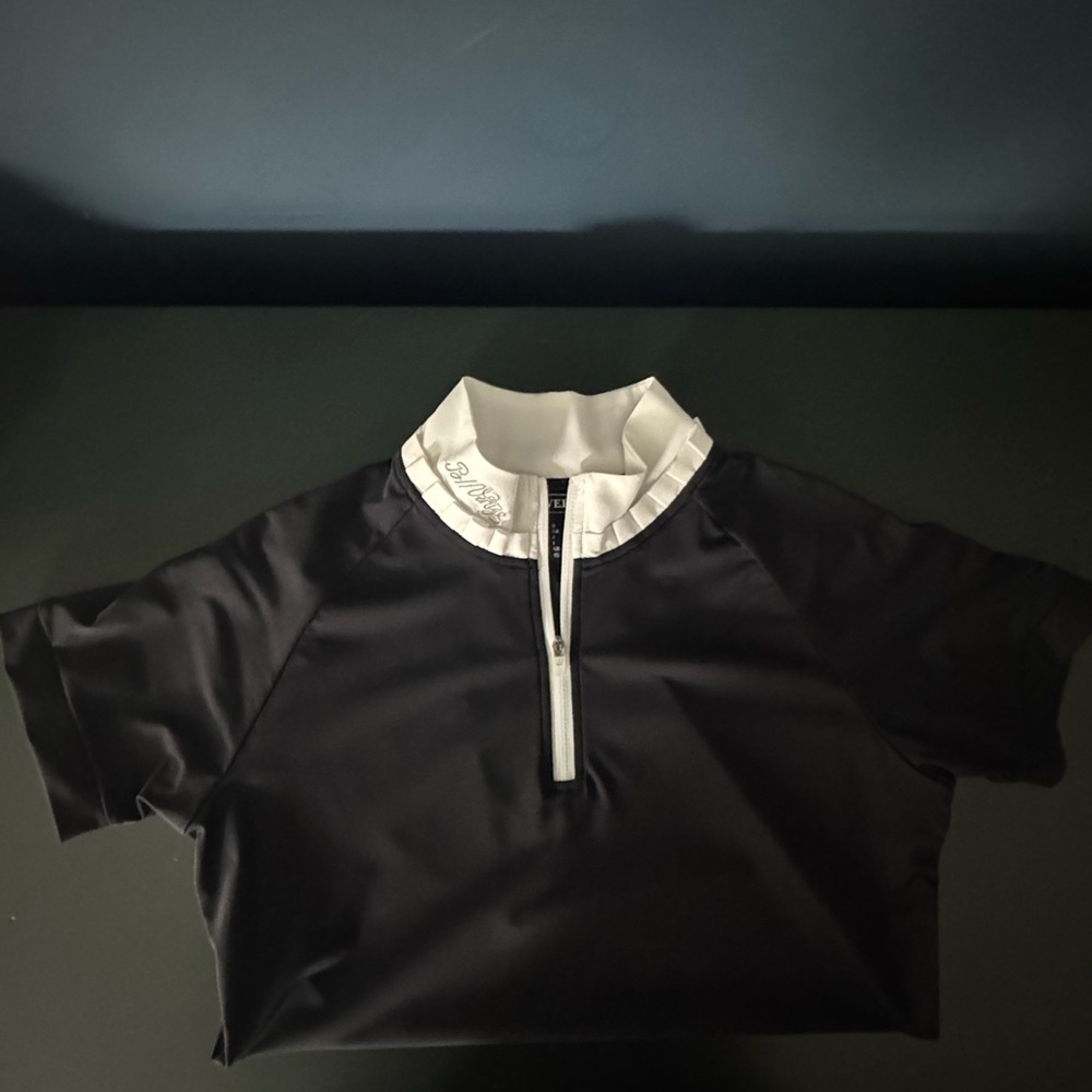B Vertigo Navy Show Top
